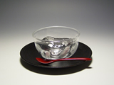 「うるしとガラスのうつわ展」ガラス作品−山田裕子